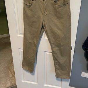 Men’s Tan Jeans by Izod Size 36